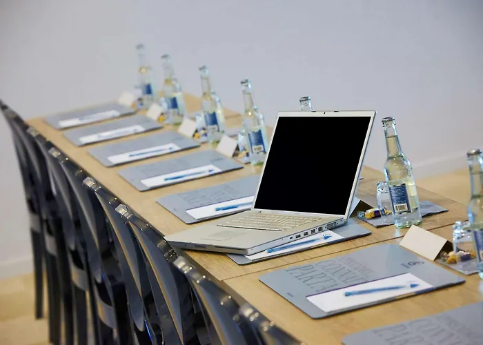 Kyriad Prestige & Cabourg-dives-sur-mer