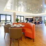 Kyriad Prestige & Cabourg-dives-sur-mer 3*