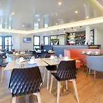 아파트호텔 Kyriad Prestige & Cabourg-dives-sur-mer 디베쉬르메르