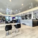 아파트호텔 Kyriad Prestige & Cabourg-dives-sur-mer