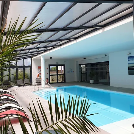 Kyriad Prestige Residence&spa Cabourg-dives-sur-mer 3*