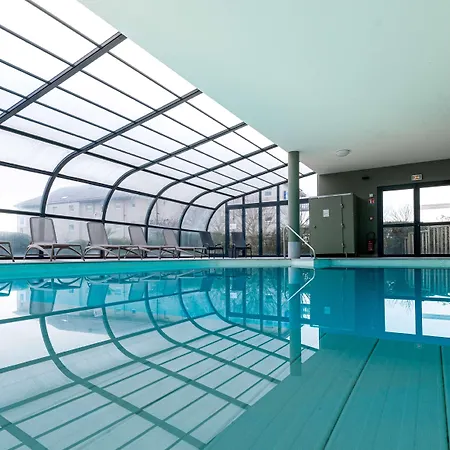 Kyriad Prestige & Cabourg-dives-sur-mer アパートホテル 3*