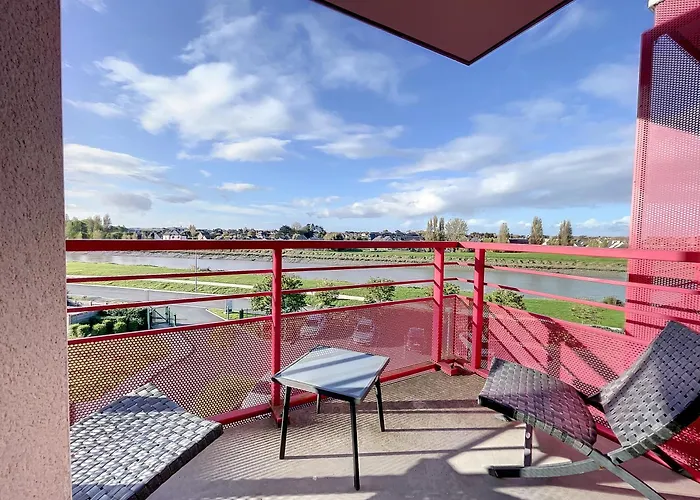 Kyriad Prestige & Cabourg-dives-sur-mer Dives-sur-Mer