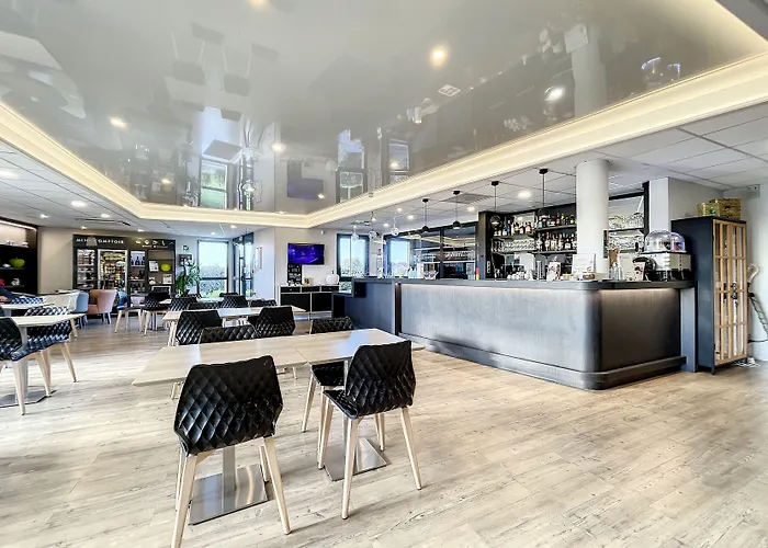 Aparthotel Kyriad Prestige & Cabourg-dives-sur-mer